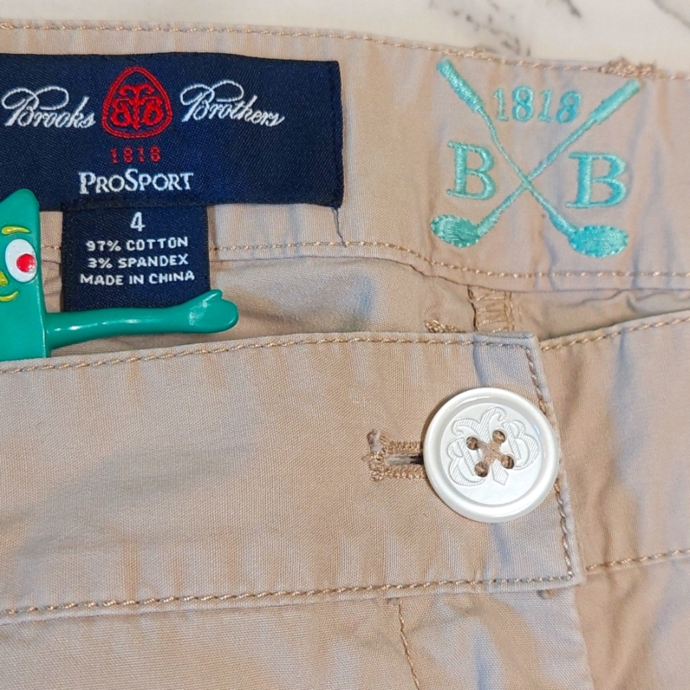 Brooks Brothers Tan ProSport Golf Capris, Size 4 - Picture 3 of 6